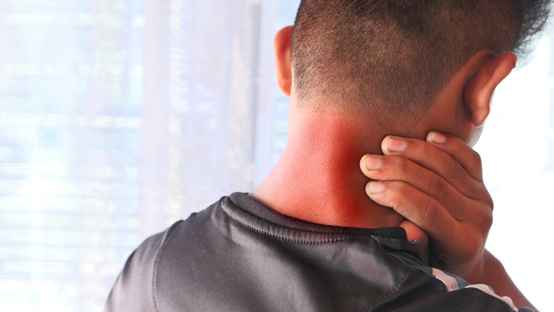 頚椎椎間板ヘルニア,ヘッダー